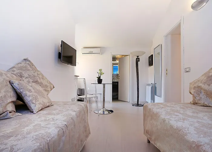 Myrome Navona 3* Rzym