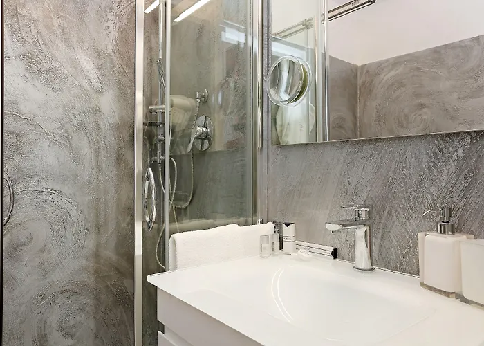 Myrome Navona 3*