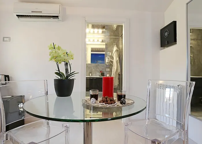 Myrome Navona 3*